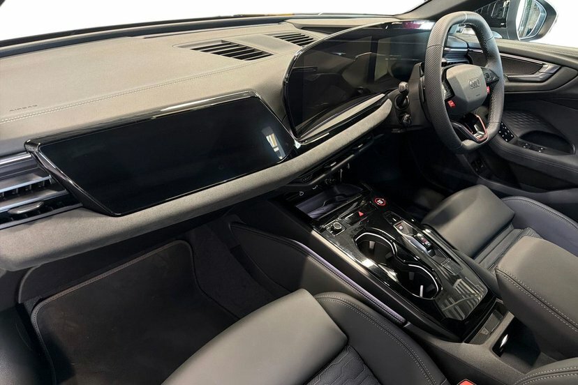 Audi RS5 2.9 Tfsi V6 25.9Kwh Avant Plug-in Hybri Black #2