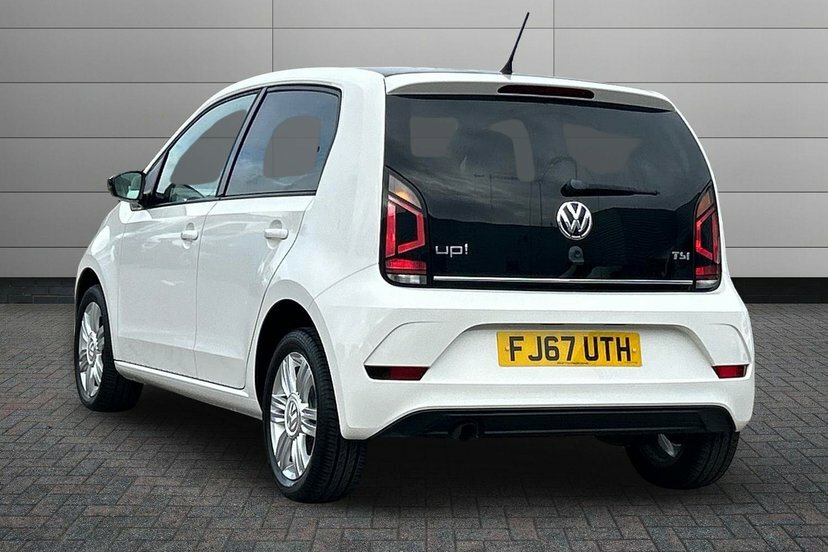 Volkswagen Up 1.0 High Up Hatchback 90 Ps White #3