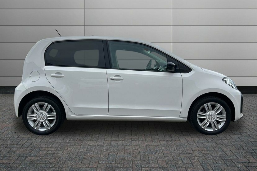 Volkswagen Up 1.0 High Up Hatchback 90 Ps White #4