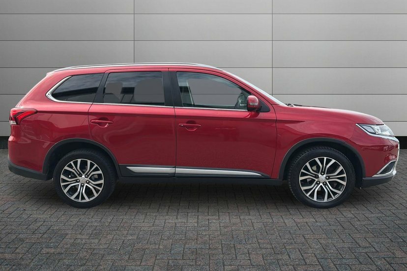 Mitsubishi Outlander 2.2 Di-d 3 Suv 4Wd 147 Ps Red #4