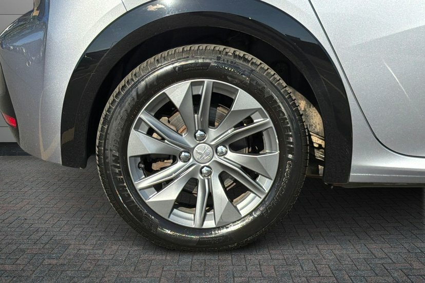 Peugeot e-208 50Kwh Allure Premium Hatchback Grey #5
