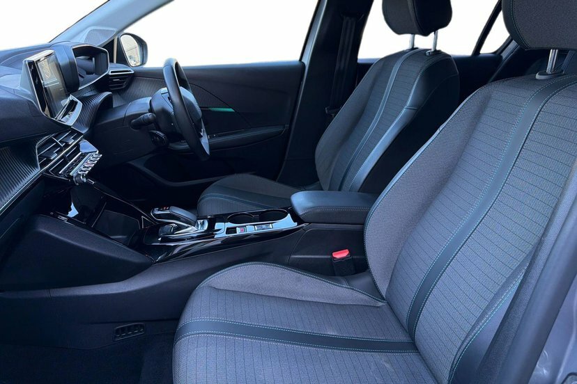 Peugeot e-208 50Kwh Allure Premium Hatchback Grey #2