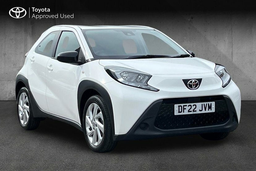 Toyota Aygo X 1.0 Vvt-i Pure Hatchback 72 Ps White