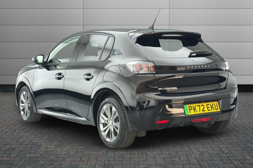 Peugeot e-208 50Kwh Allure Premium Hatchback Black #3