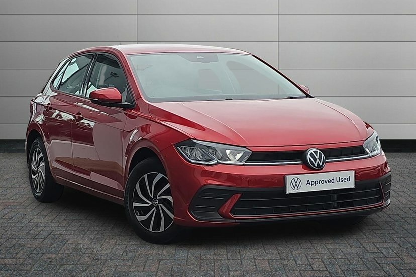 Volkswagen Polo 1.0 Tsi Life Hatchback 95 Ps Red