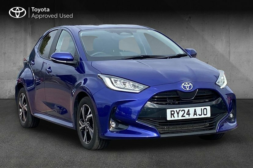 Toyota Yaris 1.5 Vvt-h Design Hatchback Hybrid E-cvt Blue