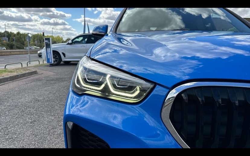 BMW X1 Xline White #21