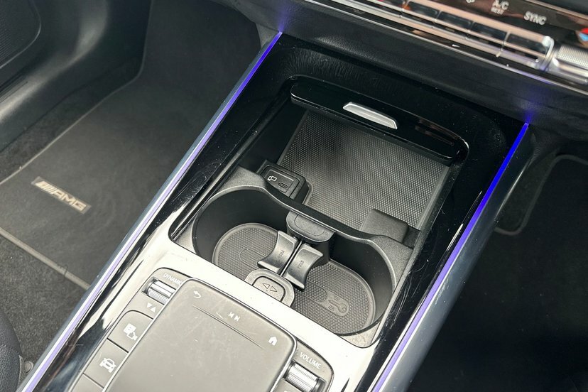 Mercedes-Benz B Class Hatchback Blue #36
