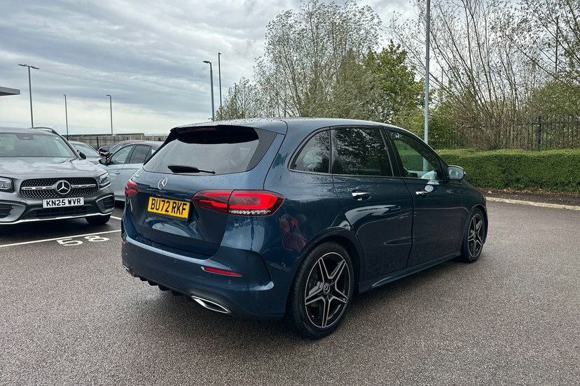 Mercedes-Benz B Class Hatchback Blue #23