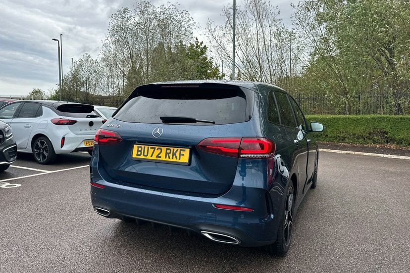 Mercedes-Benz B Class Hatchback Blue #22