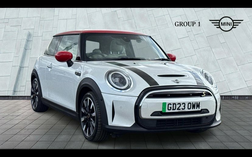 Mini Hatch Level 3 White