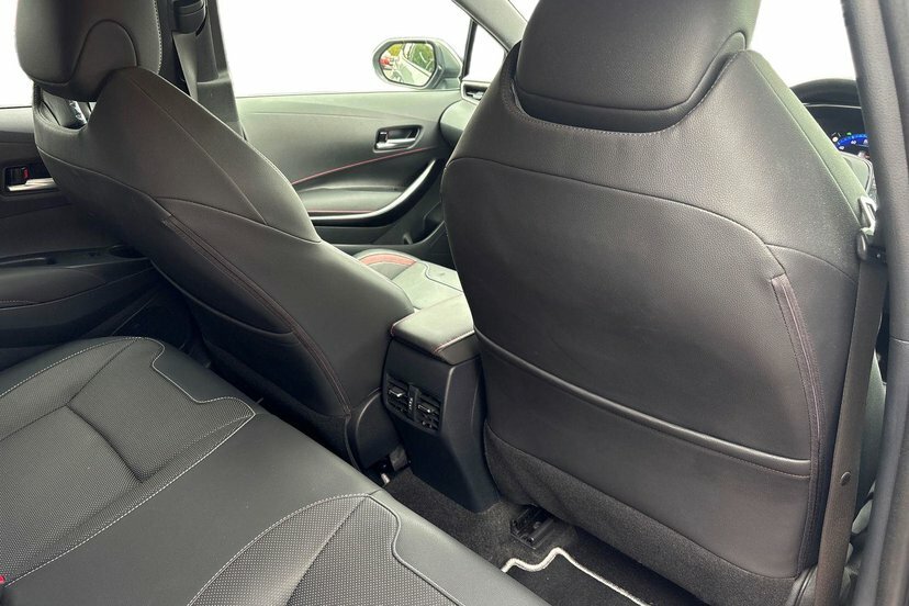 Toyota Corolla Hatchback Black #13