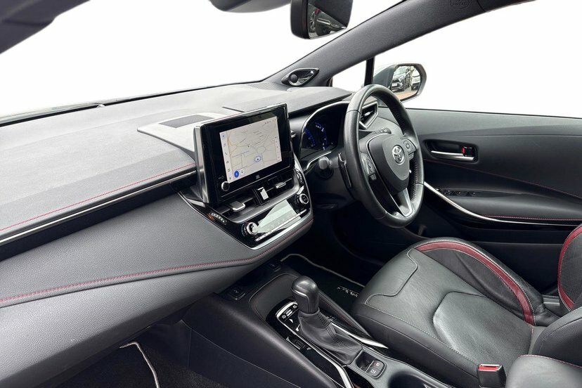 Toyota Corolla Hatchback Black #10