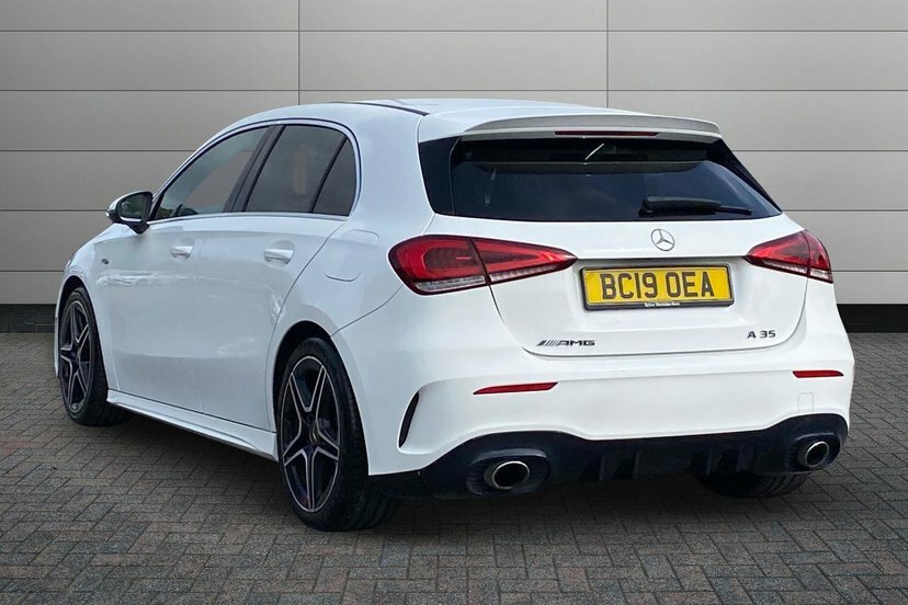 Mercedes-Benz A Class A35 Amg Hatchback Spds Dct 4Matic White