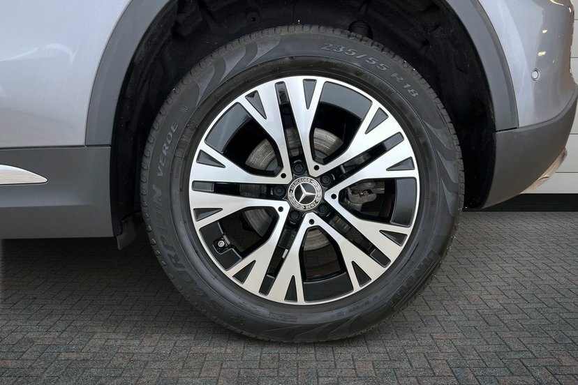 Mercedes-Benz GLA Class Gla200h Mhev Sport Executive Grey #4