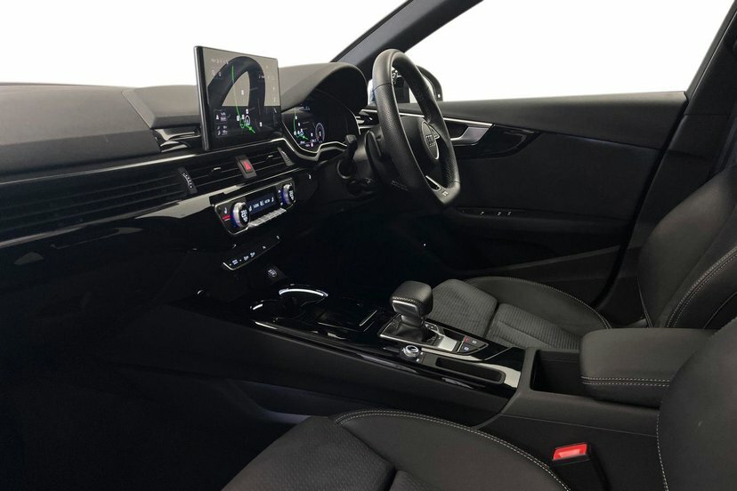 Audi A4 Avant 2.0 Tfsi 40 Black Edition Estate S Tron Grey #2