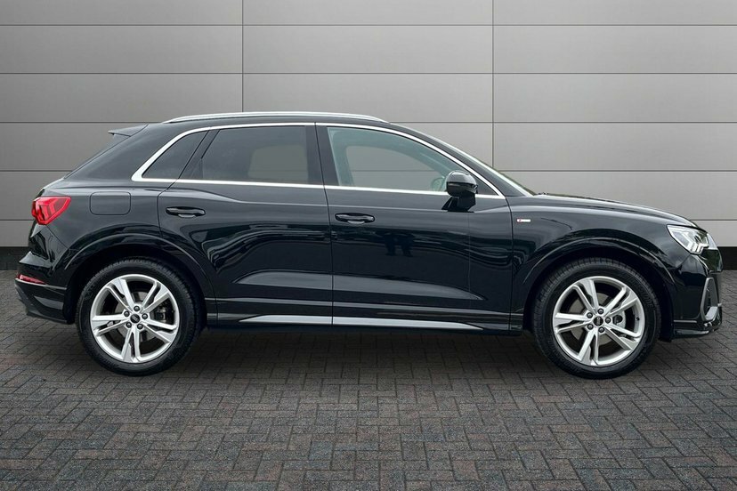 Audi Q3 1.5 Tfsi Cod 35 S Line Suv S Tronic 15 Black #4