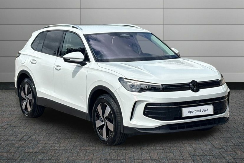 Volkswagen Tiguan 1.5 Etsi Mhev Match Suv Hybrid Dsg 150 White