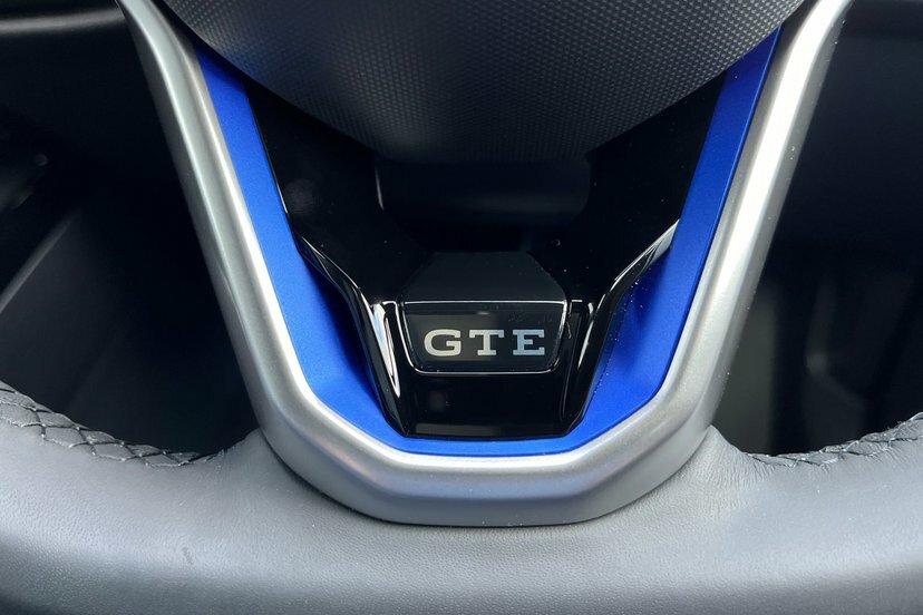 Volkswagen e-Golf 1.5 Tsi Ehybrid 19.7Kwh Style Hatchback Blue #23