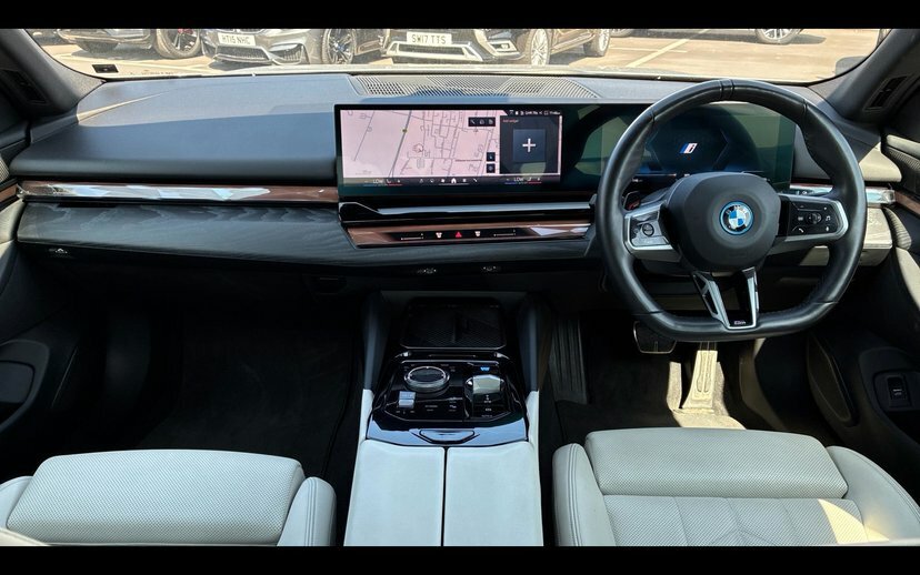 BMW i5 I5 Edrive40 M Sport Pro Saloon Grey #4
