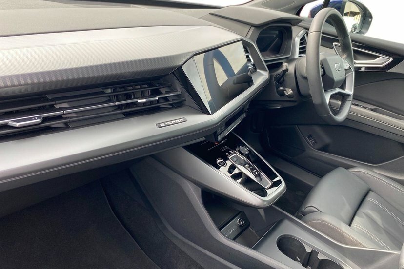 Audi Q4 E Tron 45 Sport Sportback 82Kwh 286 Ps Blue #2
