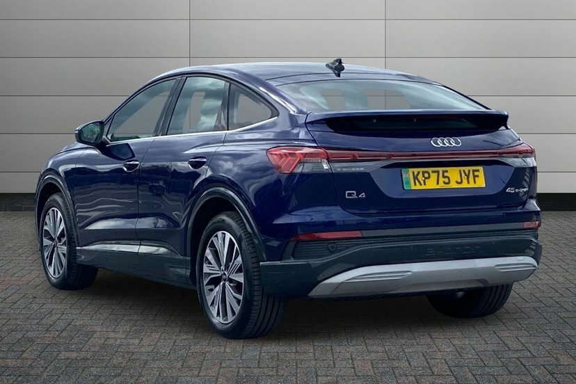 Audi Q4 E Tron 45 Sport Sportback 82Kwh 286 Ps Blue #3