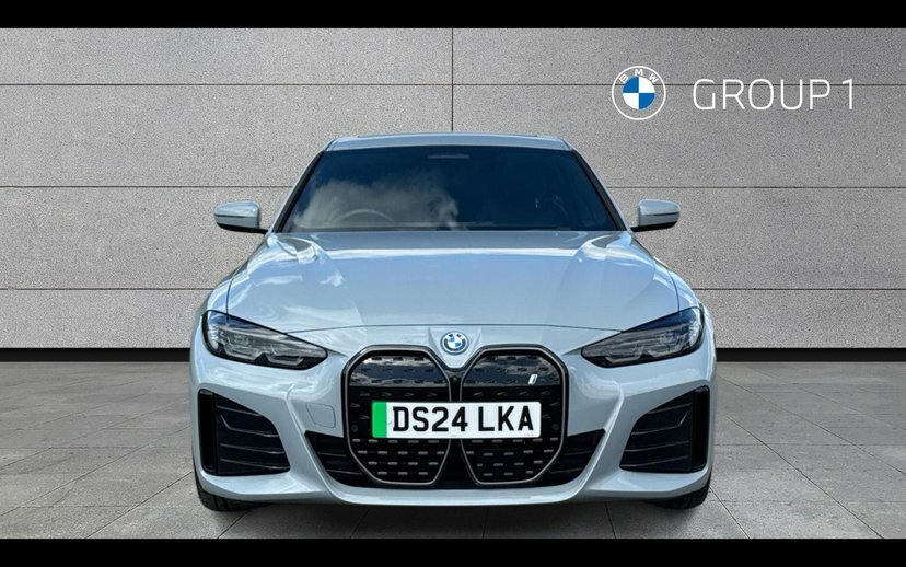 BMW i4 M50 Black #16