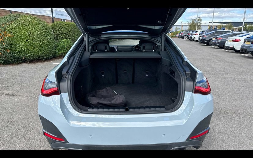 BMW i4 M50 Black #13