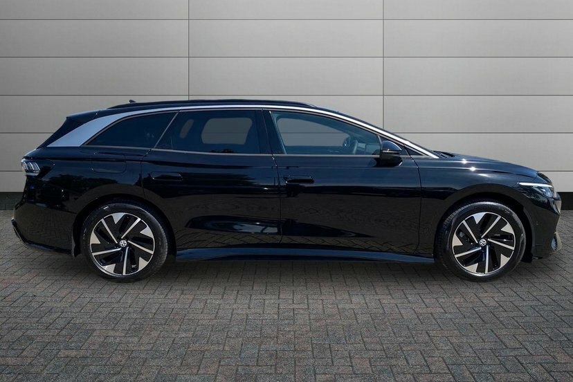 Volkswagen ID.7 Pro 77Kwh Match Plus Tourer 286 Black #4
