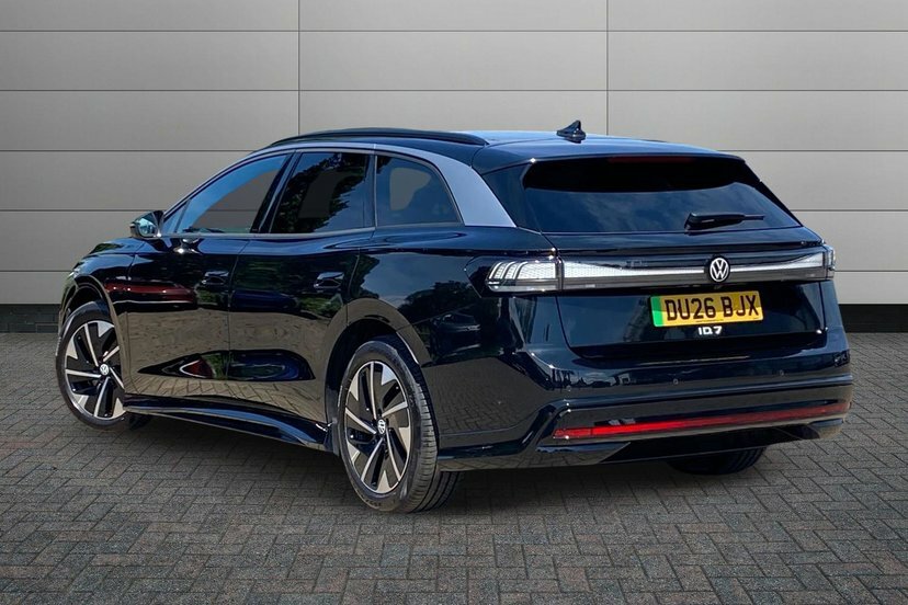 Volkswagen ID.7 Pro 77Kwh Match Plus Tourer 286 Black #3