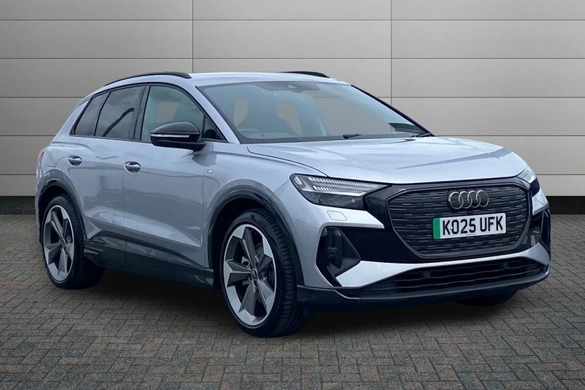 Audi Q4 E Tron 45 Black Edition Suv 82Kwh 286 Silver