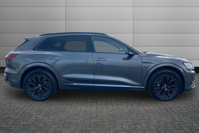 Audi Q8 e tron 55 Black Edition Suv Quattro 114 Grey #2