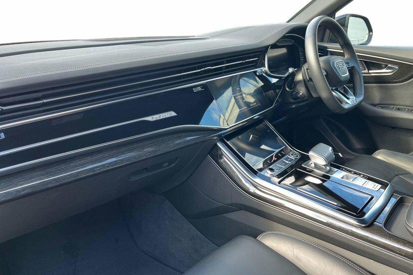 Audi Q8 3.0 Tdi V6 50 S Line Suv Tiptronic Quat Black #2