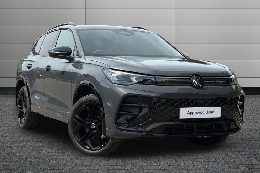 Volkswagen Tiguan 2.0 Tsi Black Edition Suv Dsg 4Motion Grey