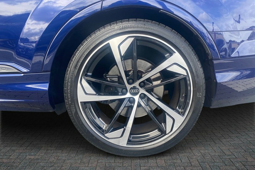 Audi SQ7 4.0 Tfsi V8 Black Edition Suv Tiptronic Blue #5