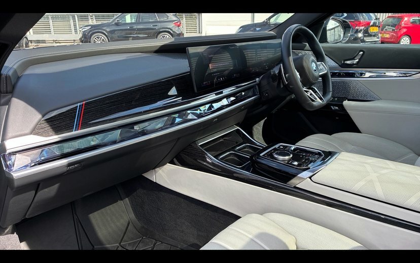 BMW 7 Series M760e Xdrive Ultimate Pack Grey #7