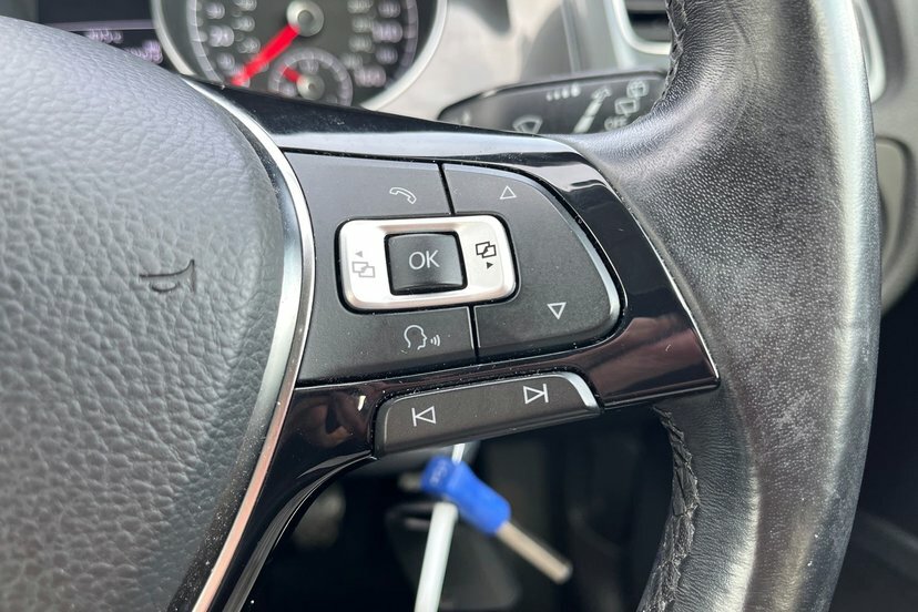 Volkswagen Golf Tdi Bluemotion Tech Gtd Blue #23