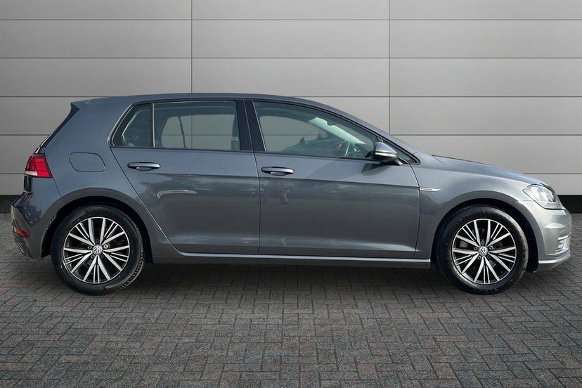 Volkswagen Golf Tdi Bluemotion Tech Gtd Blue #4