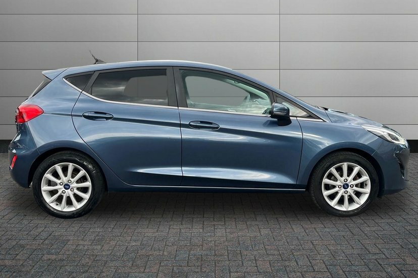 Ford Fiesta 1.0T Ecoboost Titanium Hatchback Blue #4