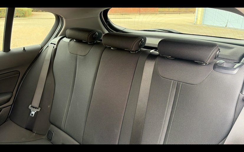 BMW 1 Series Hatchback Black #12
