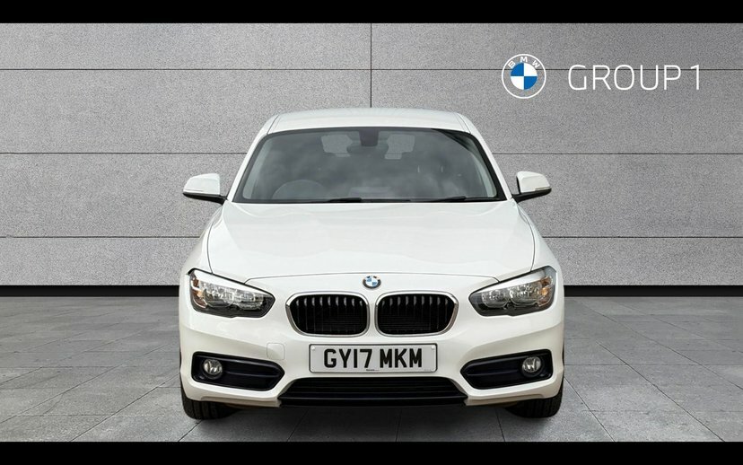 BMW 1 Series Hatchback Black #16