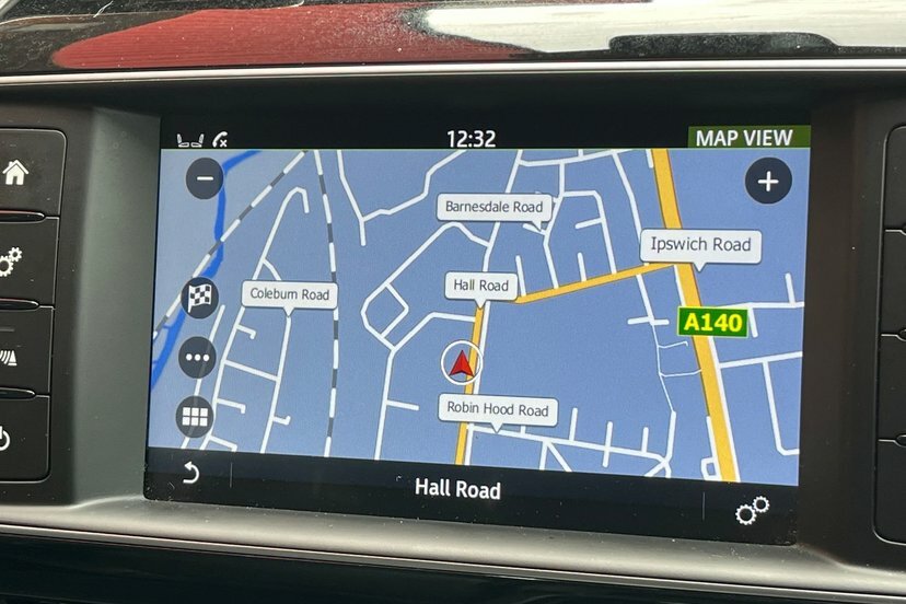 Jaguar XE Prestige Grey #23