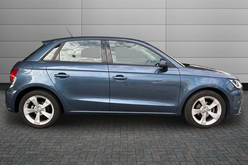 Audi A1 1.0 Tfsi Sport Sportback S Tronic Nav Blue #4