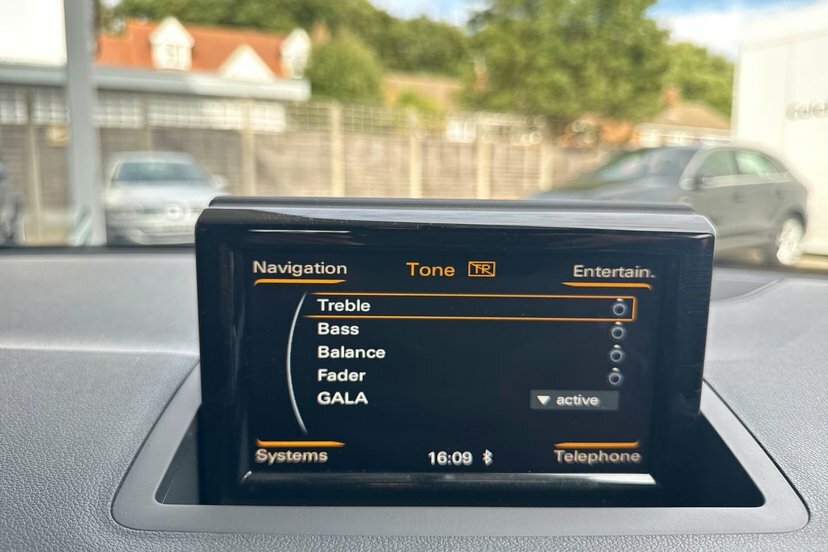 Audi A1 1L Sport White #14