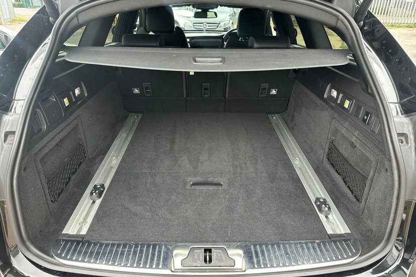 Jaguar XF   #9