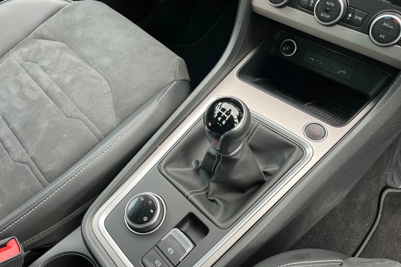 Seat Ateca Seat Ateca Xperience Lux Tdi S White #8