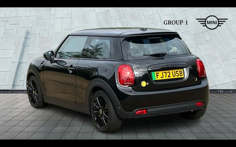 Mini Electric Cooper Se 32.6Kwh Level 2 Hatchback A Black #2