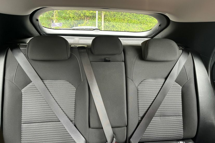 Kia Xceed 1.6 Gdi Phev 3 White #22