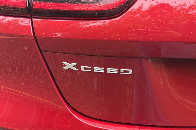 Kia Xceed 1.6 Gdi Phev 3 White #14