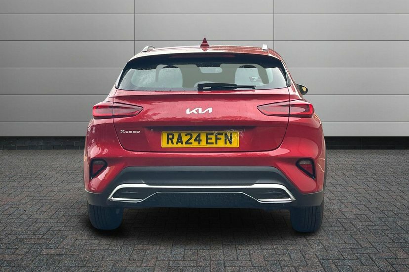 Kia Xceed 1.6 Gdi Phev 3 White #11